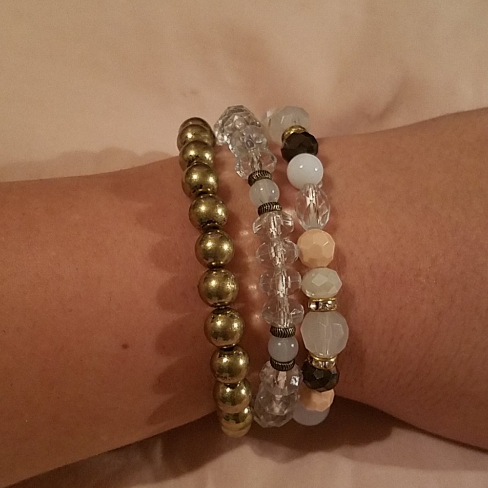 Maurices NWT Beaded Stretch Bracelet